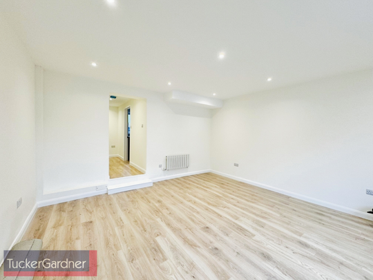 2 bedroom house to rent - Photo 1