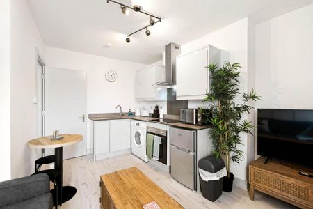 1 bedroom apartment to rent - Photo 5