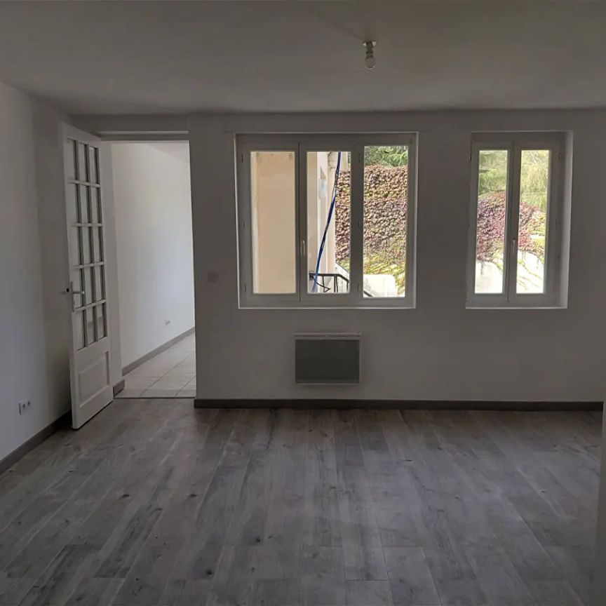 Location appartement 2 pièces - 85.16m² à Lavelanet (09300) - Photo 1