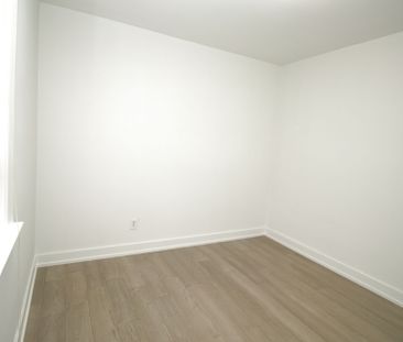 For Lease - 61 Lewiston Road Unit# Main, Toronto, Ontario - Photo 1