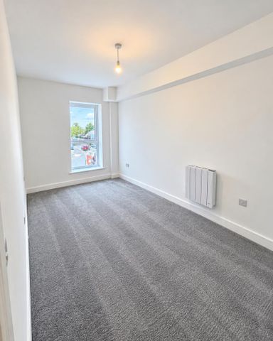 2 bedroom flat to rent - Photo 4