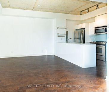 Glasshouse Lofts , #1102 - Photo 3