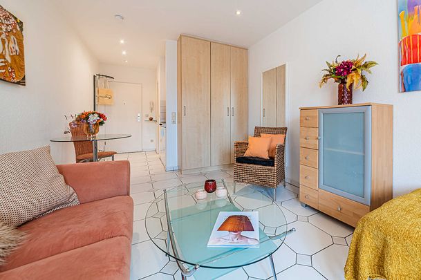 City-Residence: Schönes ruhig gelegenes Apartment in Bockenheim - Photo 1