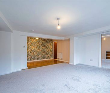 1 bed Flat for rent - Photo 3