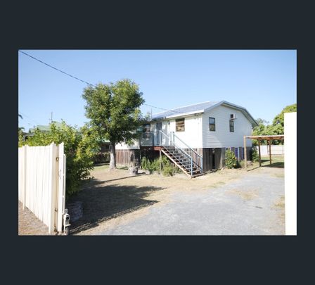 33 Alexandra Street, Park Avenue, Qld 4701 - Photo 1