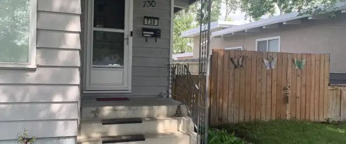 Fully furnished 2BR home close to Chinook, Rocky View Hosp. and MRUniversityy | Calgary - Photo 1