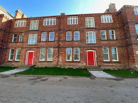 Park Terrace, Waterloo, Liverpool, L22 - Photo 2