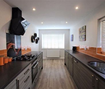 2 bedroom detached bungalow to rent - Photo 5