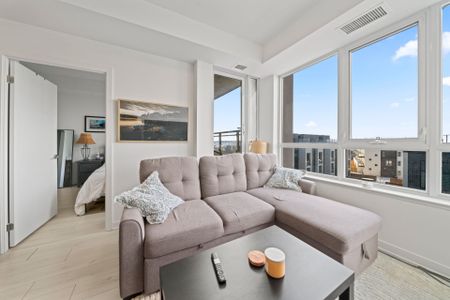 For Lease - 405 Dundas Street Unit# 412, Oakville, Ontario - Photo 2