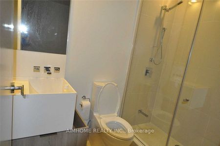 For Lease - 1 Bloor Street Unit# 2208, Toronto, Ontario - Photo 5
