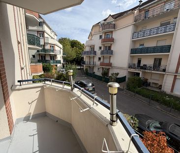 Location Appartement 1 pièce 32m² - Photo 6