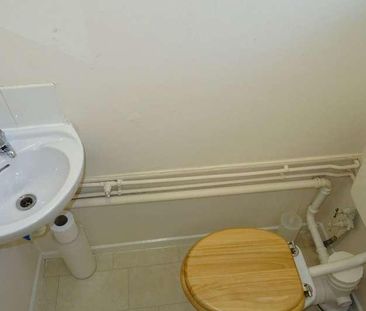 Rm, Kirkmeadow, Bretton, Peterborough, PE3 - Photo 3