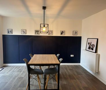 4 bedroom semi-detached house to rent - Photo 2