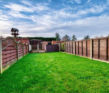 3 bedroom terraced house to rent - Photo 5