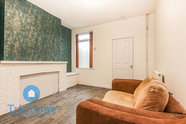 2 bed Mid Terraced House for Rent - Photo 1