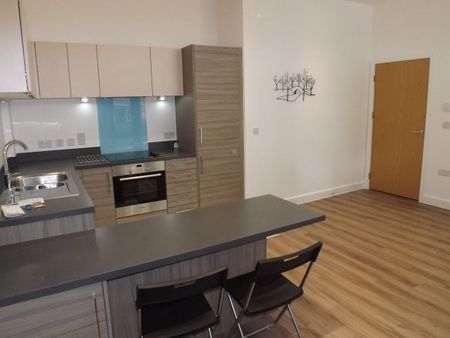 Invicta, Millennium Promenade, Bristo... - Photo 3