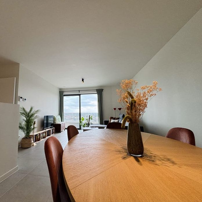 Appartement te huur - Photo 1