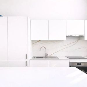 Appartement te huur in Elsene voor € 1.525 met 1 slaapkamer - Photo 3