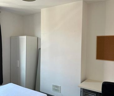 5 Bed Terraced House, Clarendon Park Road, LE2 - Photo 5