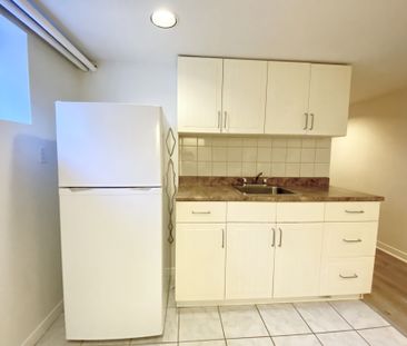 For Lease - 2 Chicora Avenue Unit# BSMT, Toronto, Ontario - Photo 4