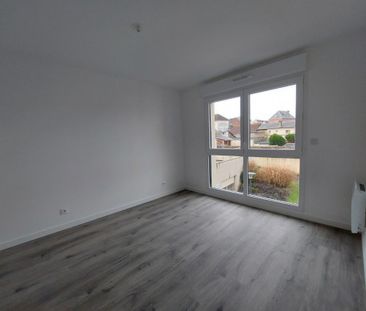 Location Appartement 2 pièces 41m² NOTRE DAME DE BONDEVILLE 76960 - Photo 1