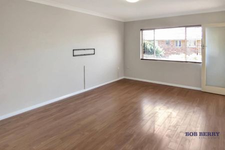 Renovated Two Bedroom Unit in Central Dubbo - Photo 2