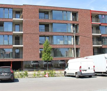 Appartement met 2 slaapkamers en terras. - Photo 4