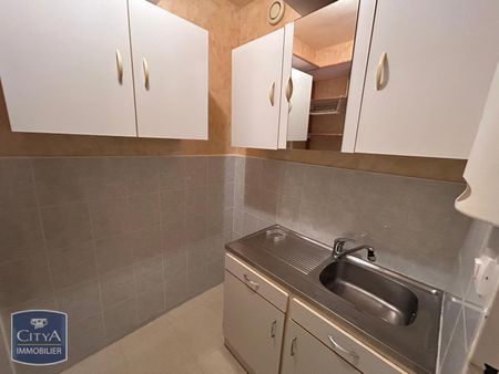 Location Appartement 4 pièces 97m² LAVAL 53000 - Photo 3