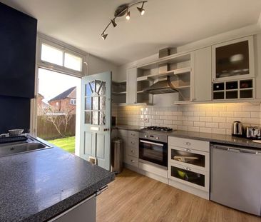 The Grange, Guildford, Surrey, GU2 - Photo 1