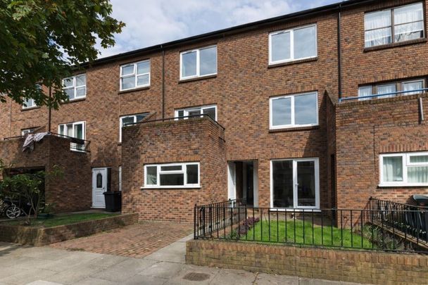 Bedsit, Plevna Crescent, N15 - Photo 1