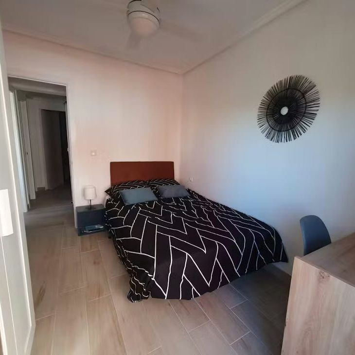 Carrer de la Reina, Valencia, Valencian Community 46011 - Photo 1
