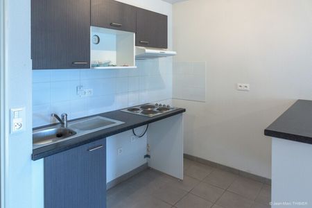 Location Appartement 3 pièces 60m² BOURGES 18000 - Photo 3