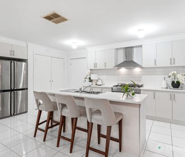 Spacious & Stylish Home Complimented by the Sandhurst Lifestyle - Photo 6