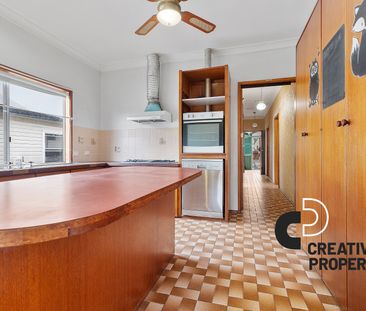 Space and Convenience - Photo 2