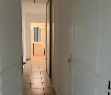 Location Appartement 3 pièces 53m² BRIGNOLES 83170 - Photo 6