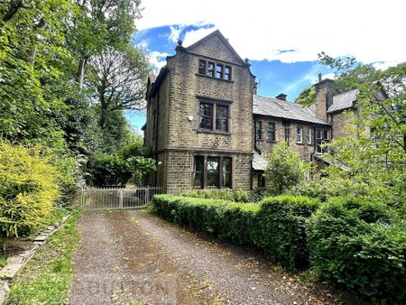 6 bedroom semi-detached house to rent - Photo 4