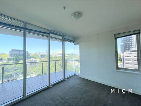61/418 St Kilda Road - Photo 1