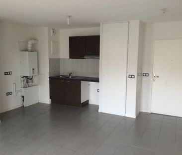 A louer T3 59.85 m2 Montussan centre - Photo 2