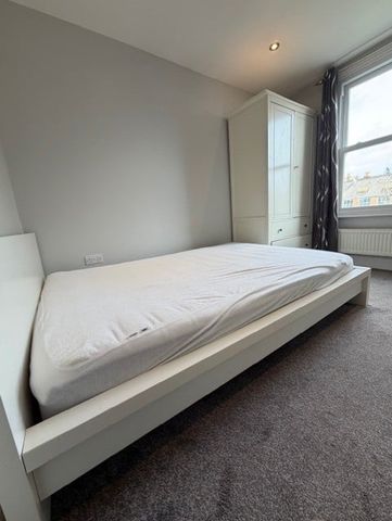 Room in a Shared House, Hartfield Road, SW19 - Photo 4