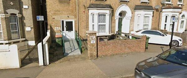 2 Bed Flat, London, E7 - Photo 1