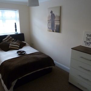 Oak Street 4 - Photo 2