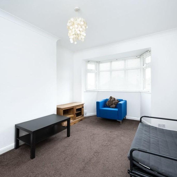 2 bedroom maisonette to rent - Photo 1