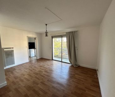 Location appartement 1 pièce 31.86 m2 à Tours - Photo 2