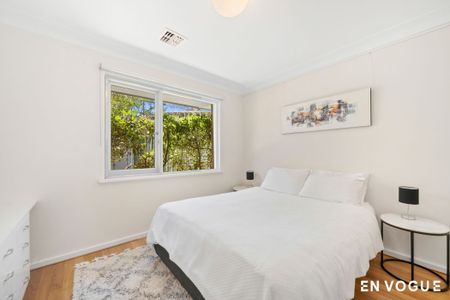 37 Stonehaven Crescent, Deakin ACT 2600 - House For Rent | Domain - Photo 4