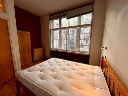 2 Bed Flat, Eastgate, LS2 - Photo 4
