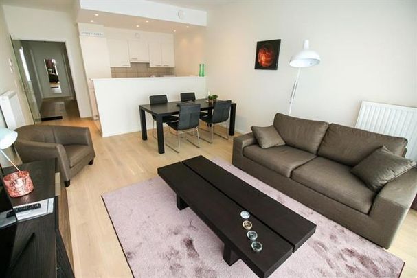 Appartement te huur - Photo 1