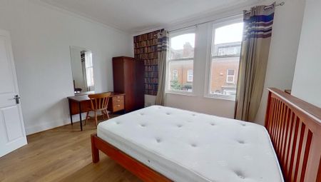 5 bedroom house to rent - Photo 2