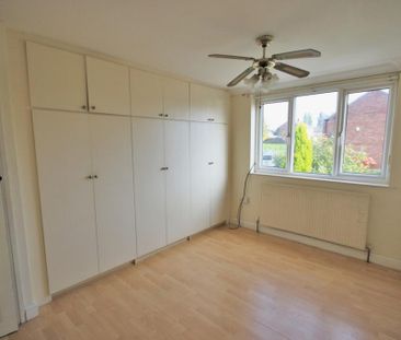 4 bedroom barn conversion to rent - Photo 3