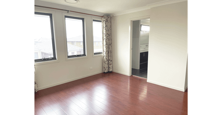 A Perfect Family Home in a Prestigious Estate - Photo 3