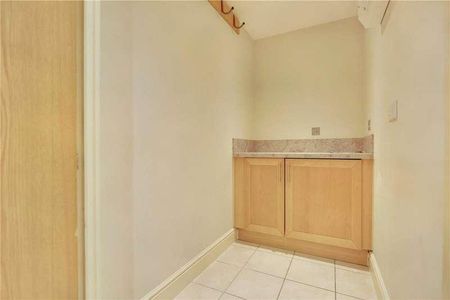 Chapelfield Gardens, Coburg Street, Norwich, Norfolk, NR1 - Photo 4